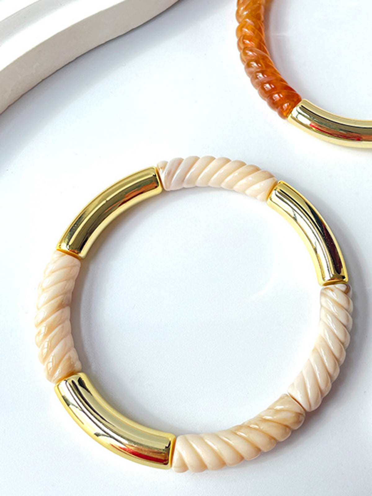 Golden Shell Accent Bracelet