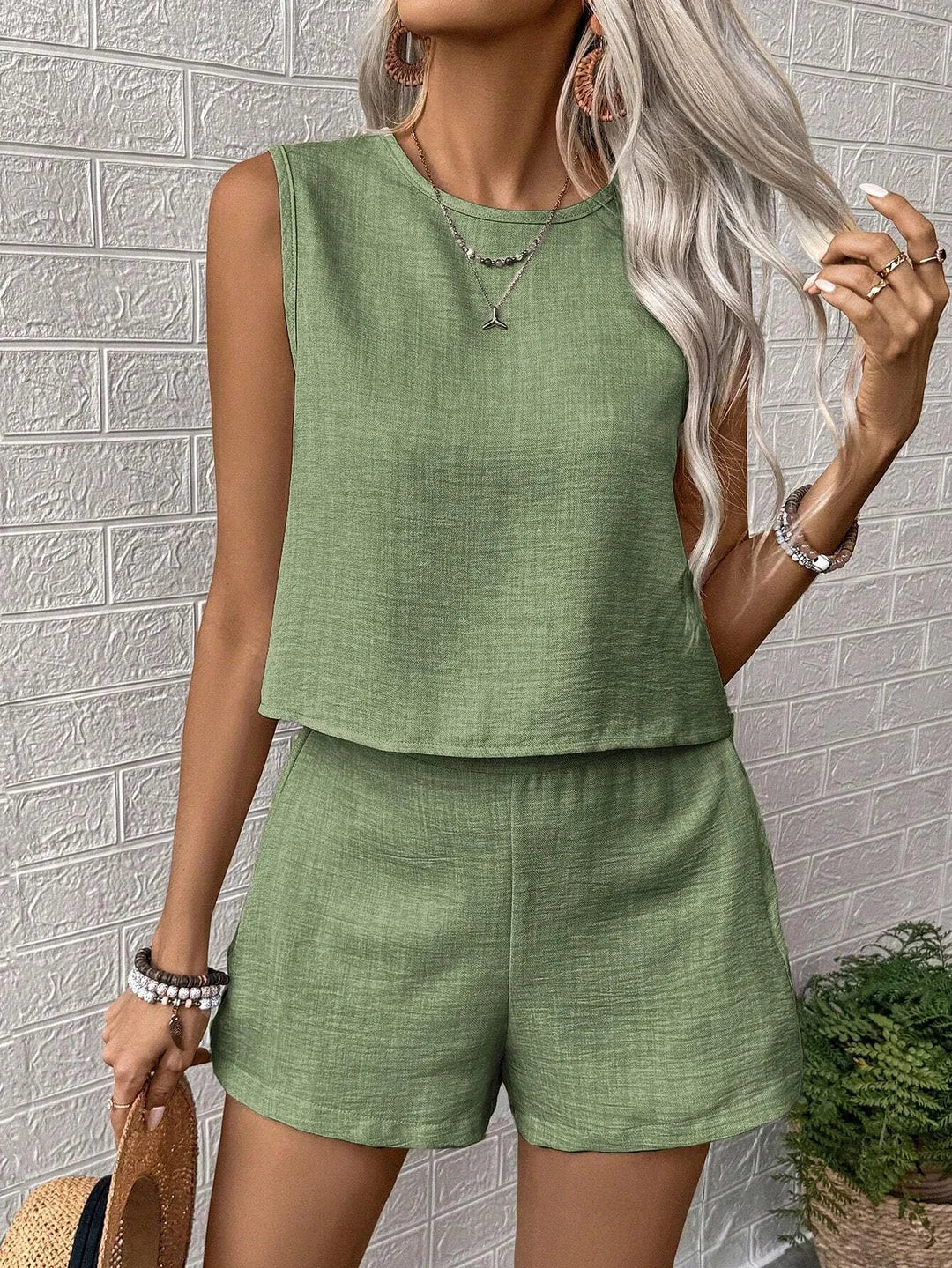 Ida Ärmlös Topp & Shorts
