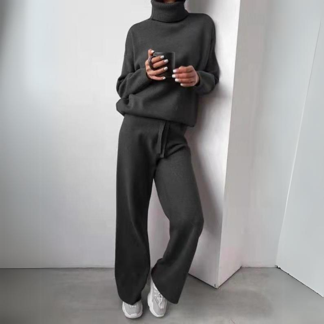 Karina – 2-Piece Set with Turtleneck & Wide-Leg Pants